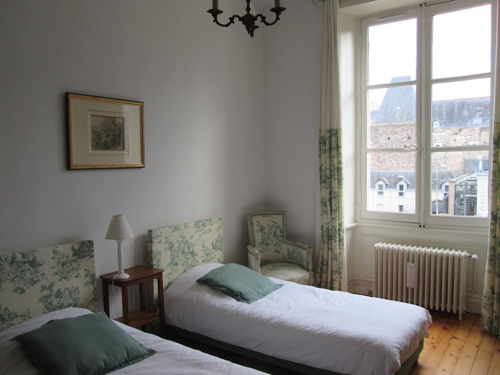 Chambre D'Hotes Marchand 昂热 外观 照片